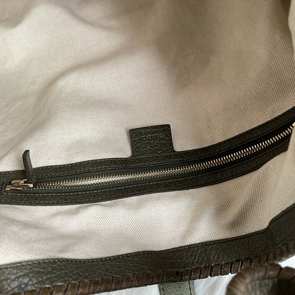 💯Authentic Gucci Jackie Large Olive Green Leather Bag. - Picture 9 of 16